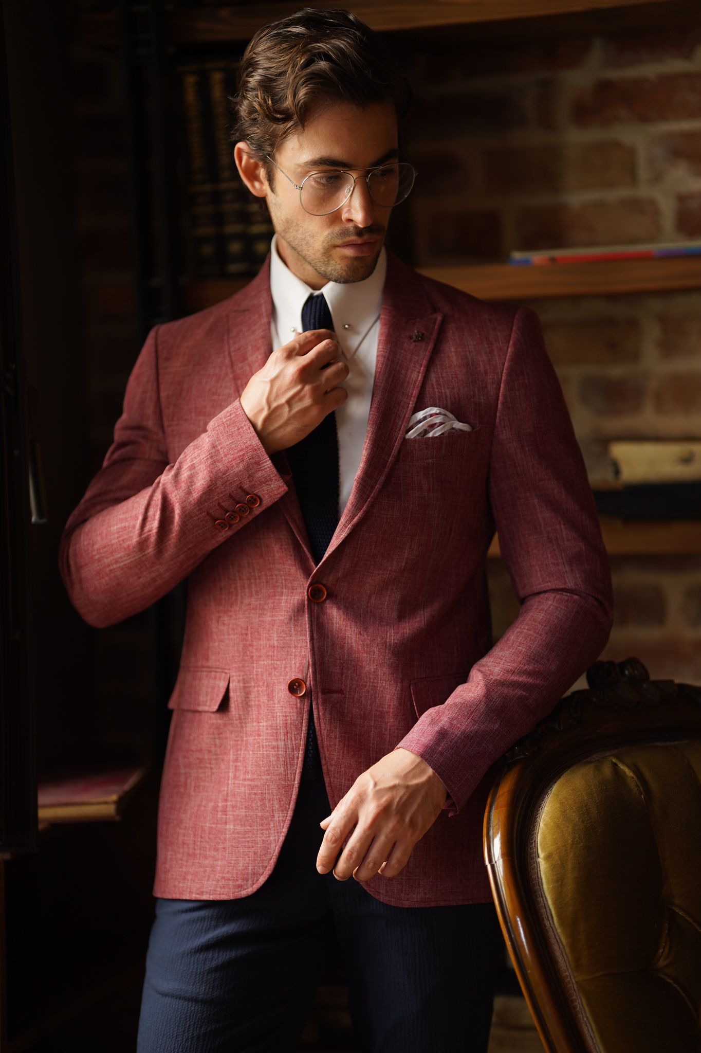 Swaxon Claret Red Self-Patterned Slim Fit Blazer