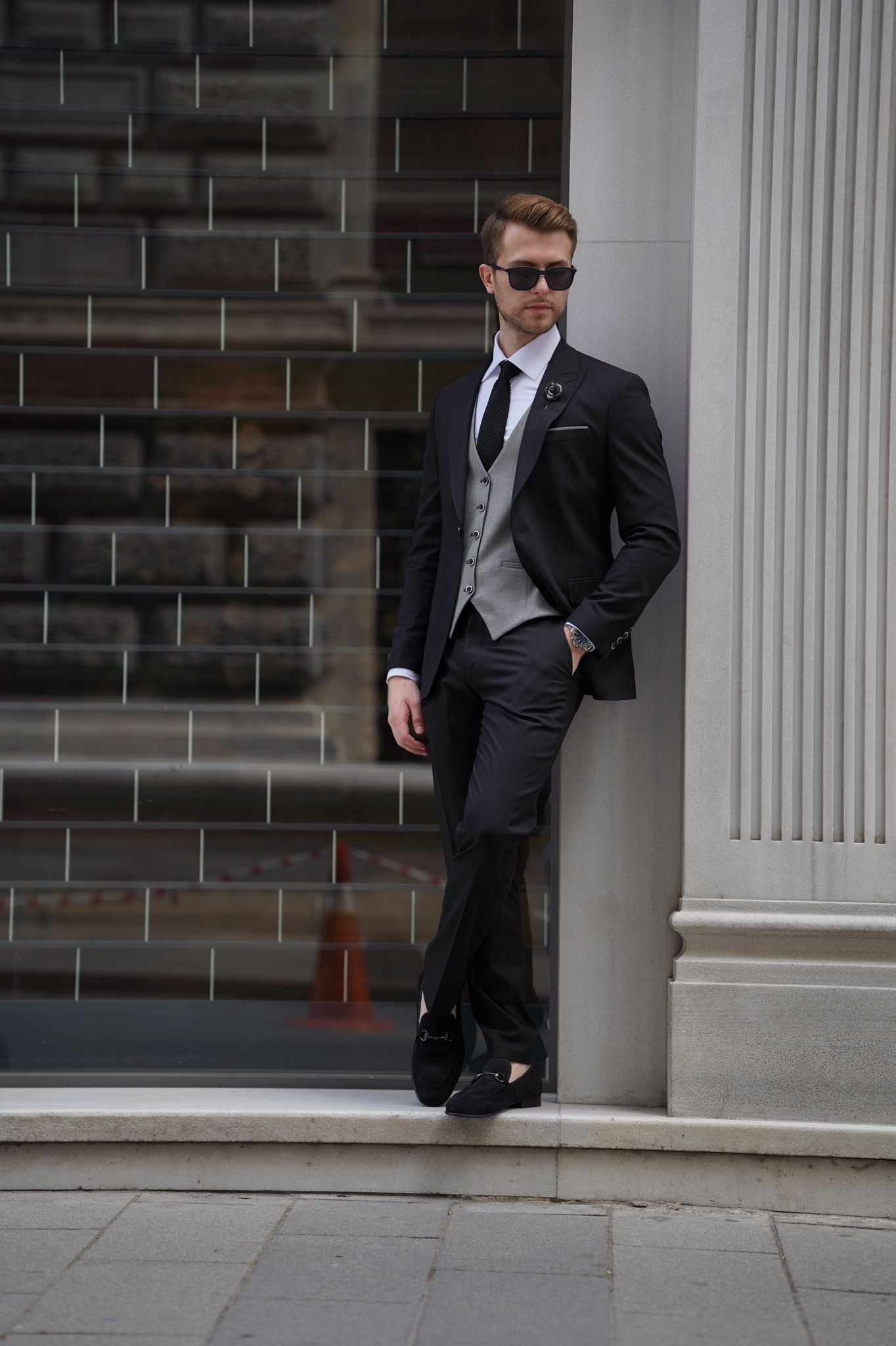 Tyson Slim Fit Suit (Black & Gray)
