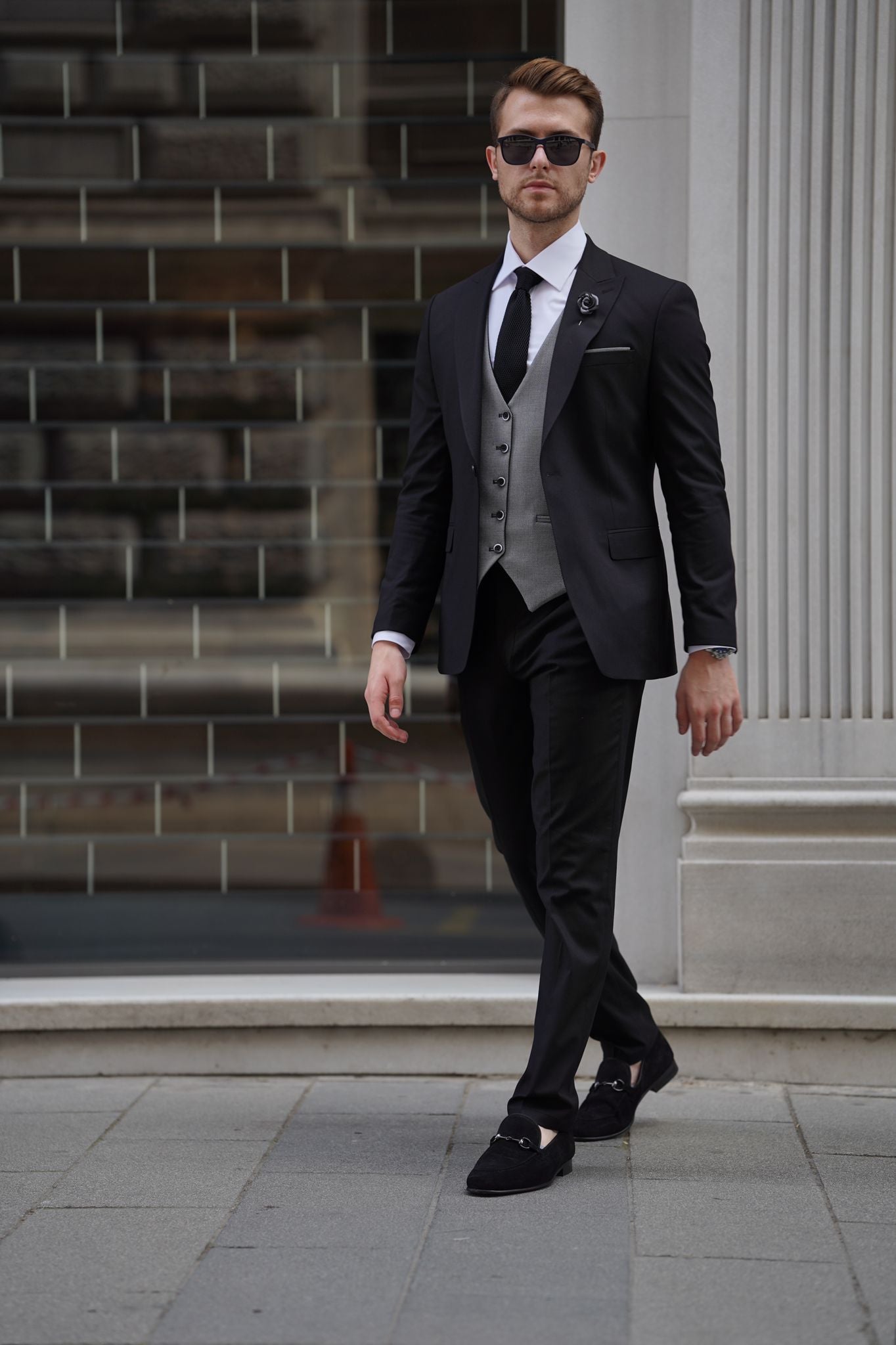 Tyson Slim Fit Suit (Black & Gray)