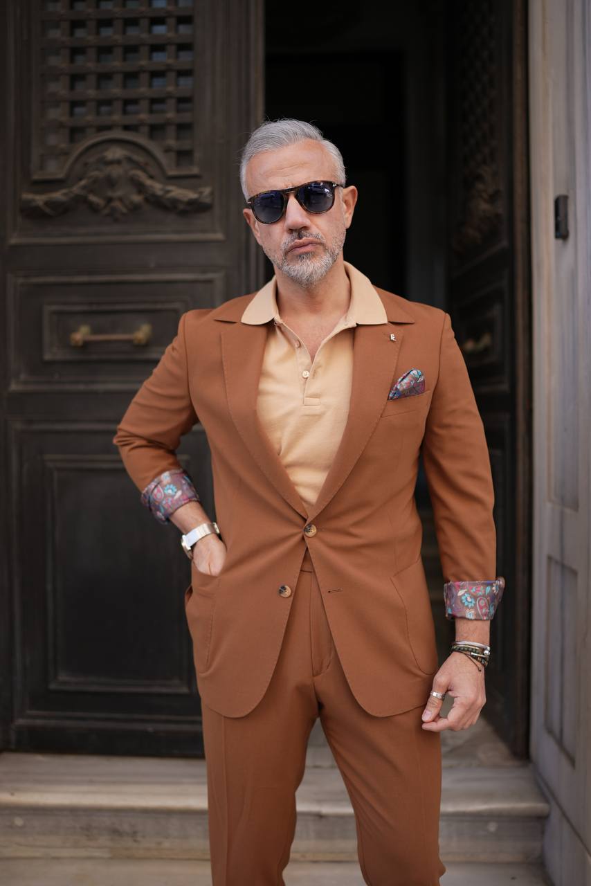 Damir Camel Suit