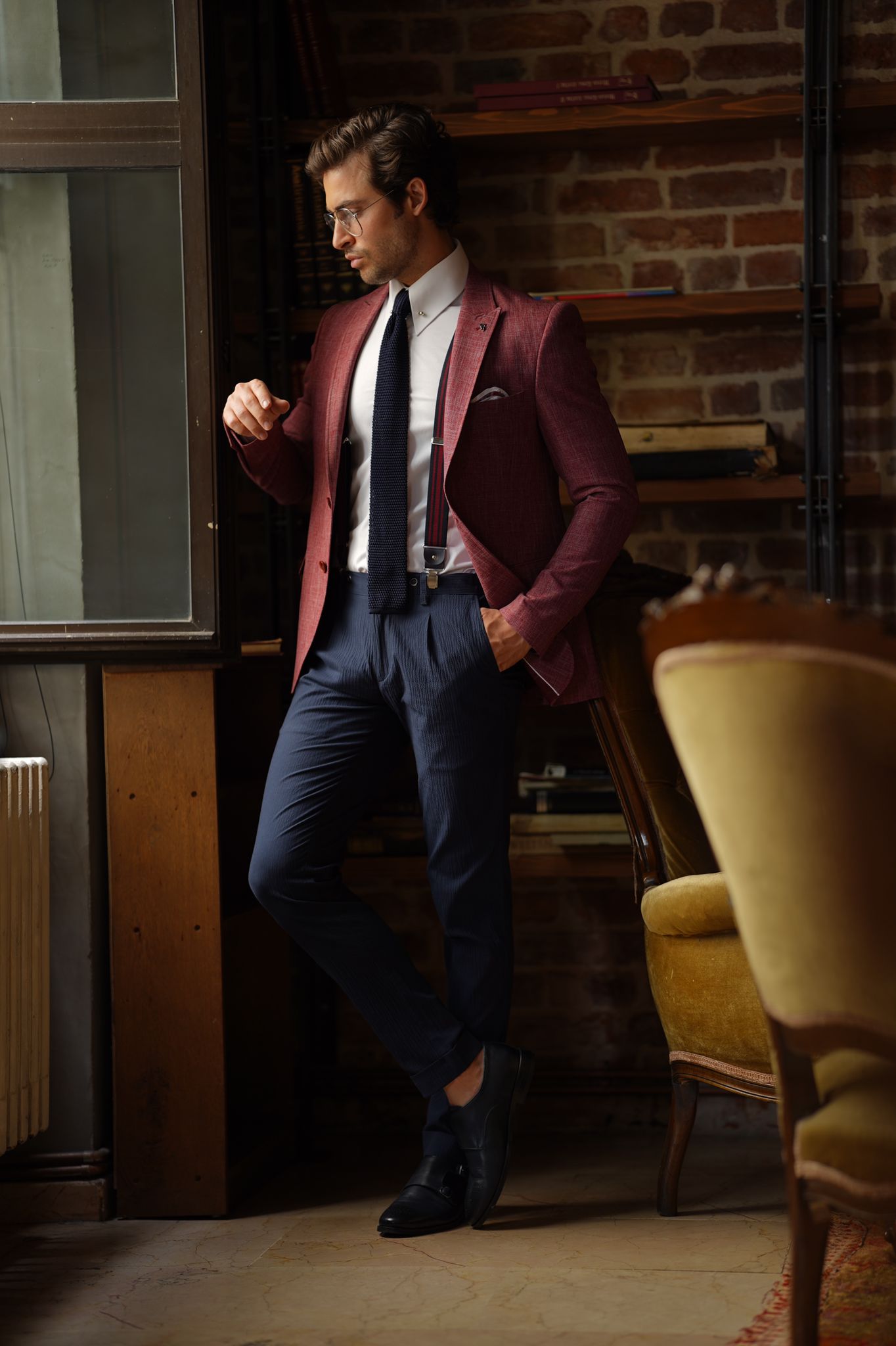 Swaxon Claret Red Self-Patterned Slim Fit Blazer