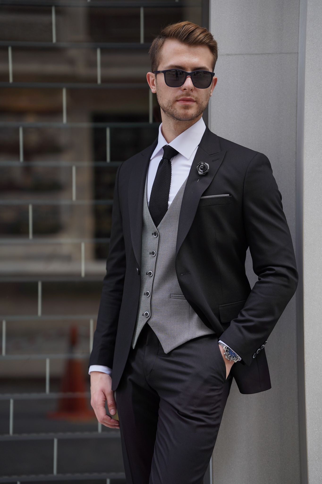 Tyson Slim Fit Suit (Black & Gray)