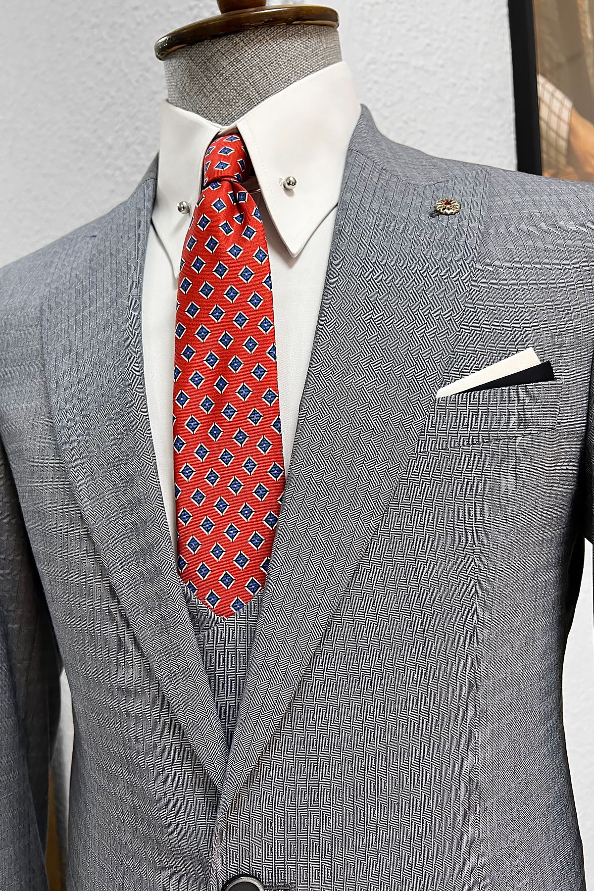 Selma Patterned Slim Fit Suit (Gray & Navy Blue)