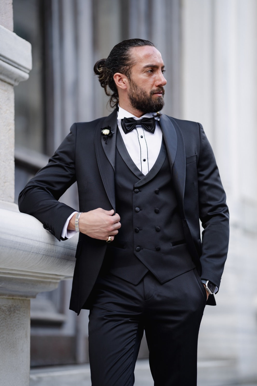 Eder Black Black Tuxedo Suit