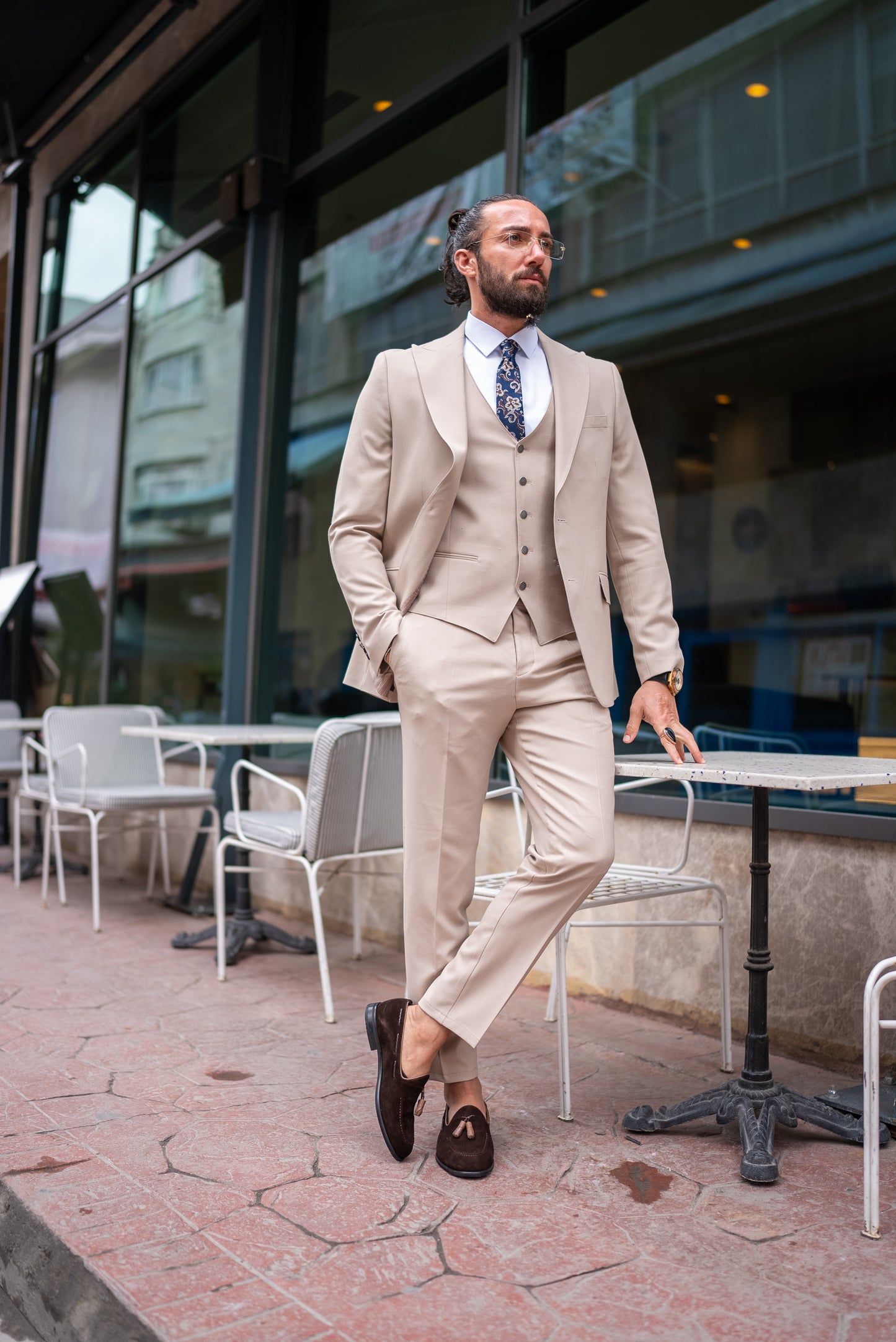 Derek Beige Suit