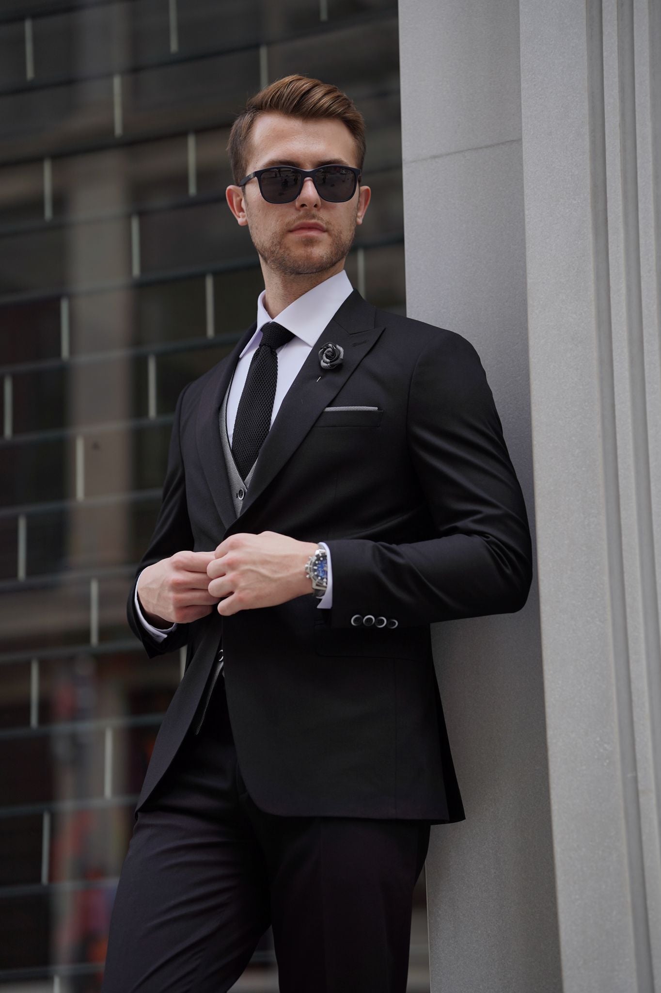 Tyson Slim Fit Suit (Black & Gray)