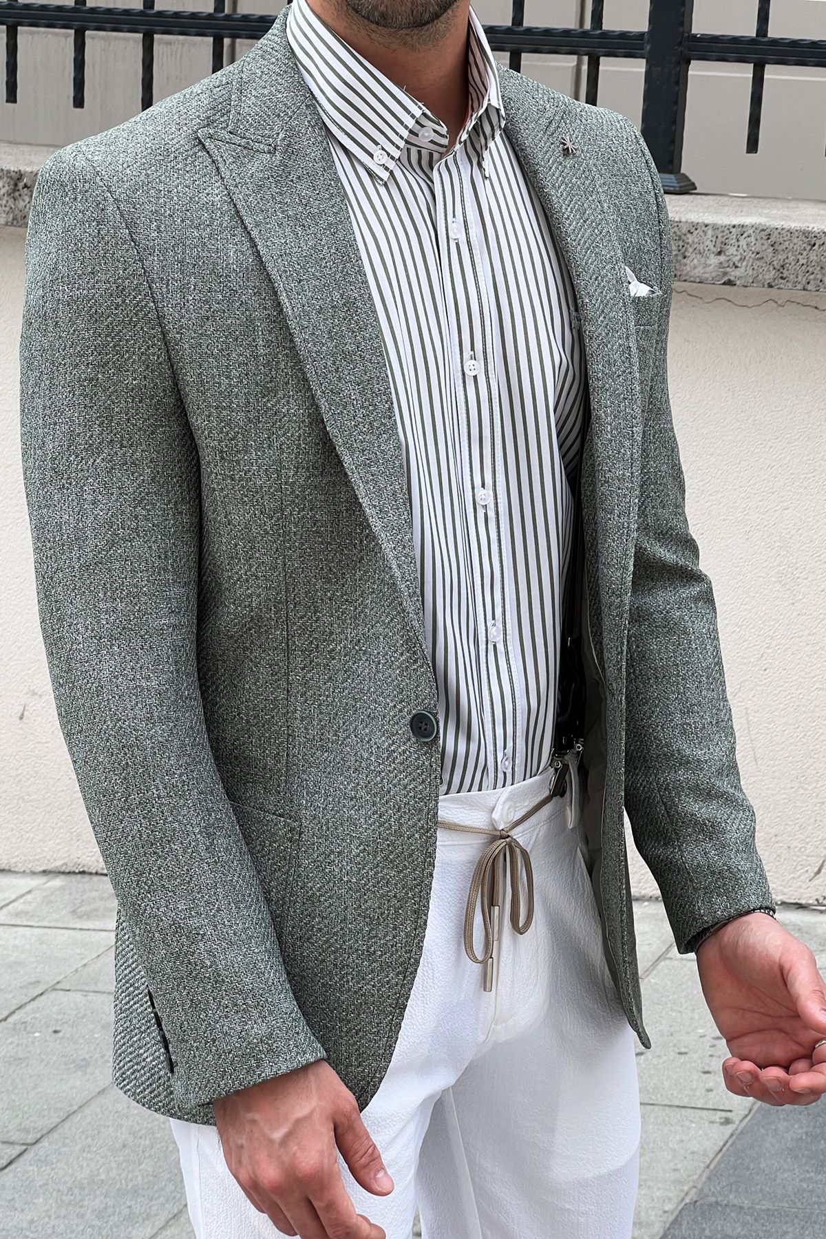 Carmel Light Green Self-Patterned Slim Fit Blazer