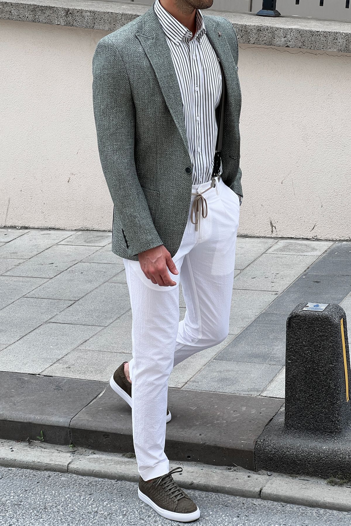 Carmel Light Green Self-Patterned Slim Fit Blazer