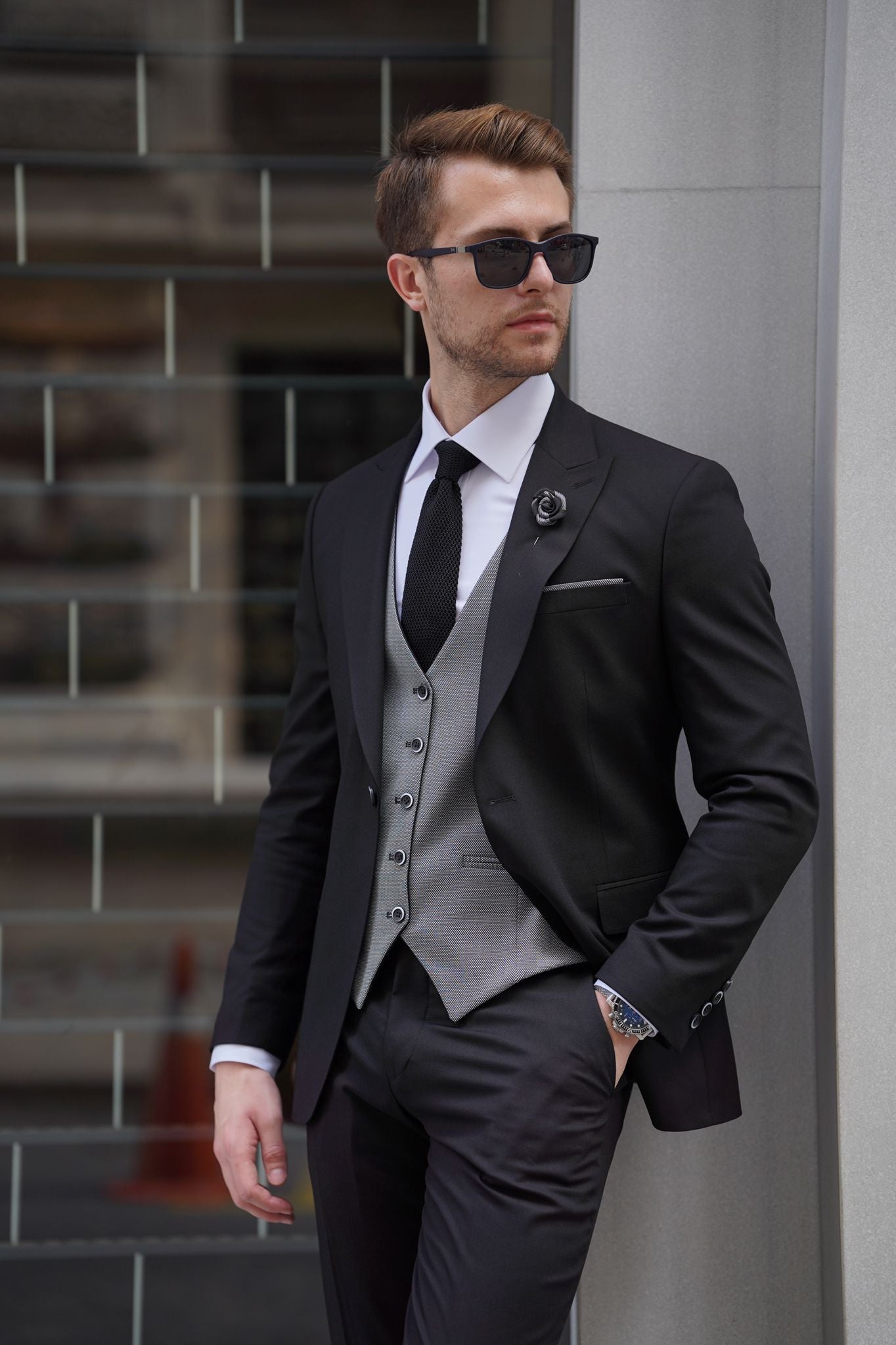 Tyson Slim Fit Suit (Black & Gray)
