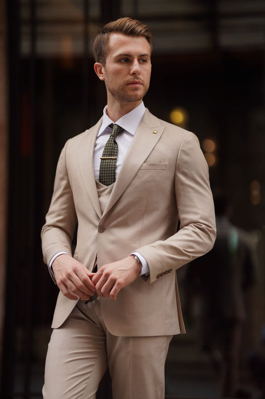 Quinn Beige Slim Fit Suit