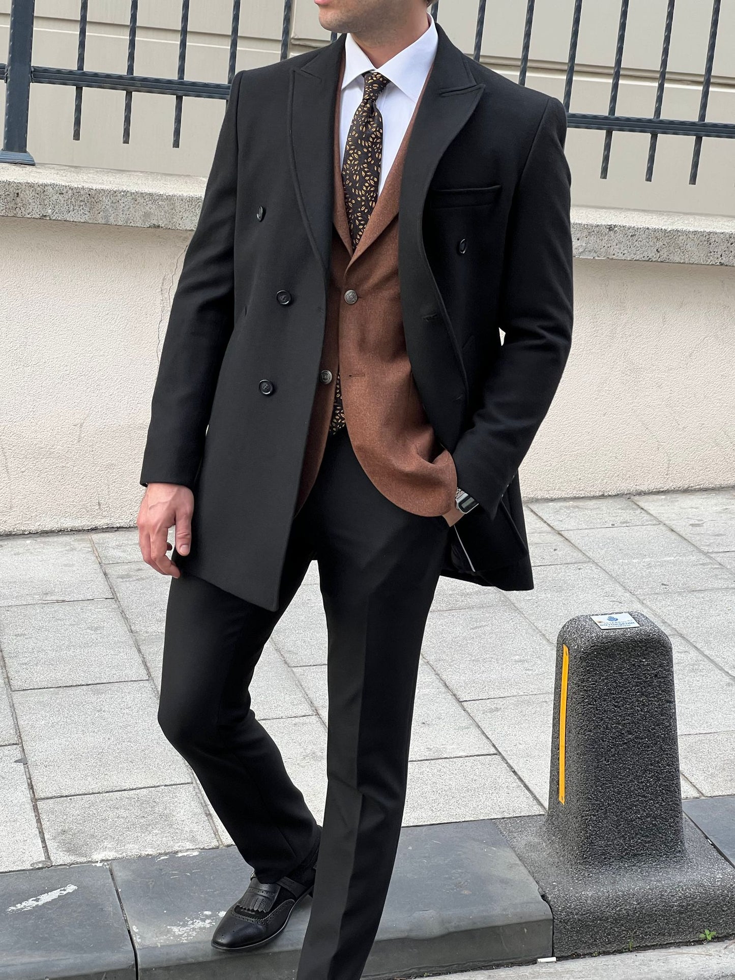 Rick Black Double-Breasted Wool Coat