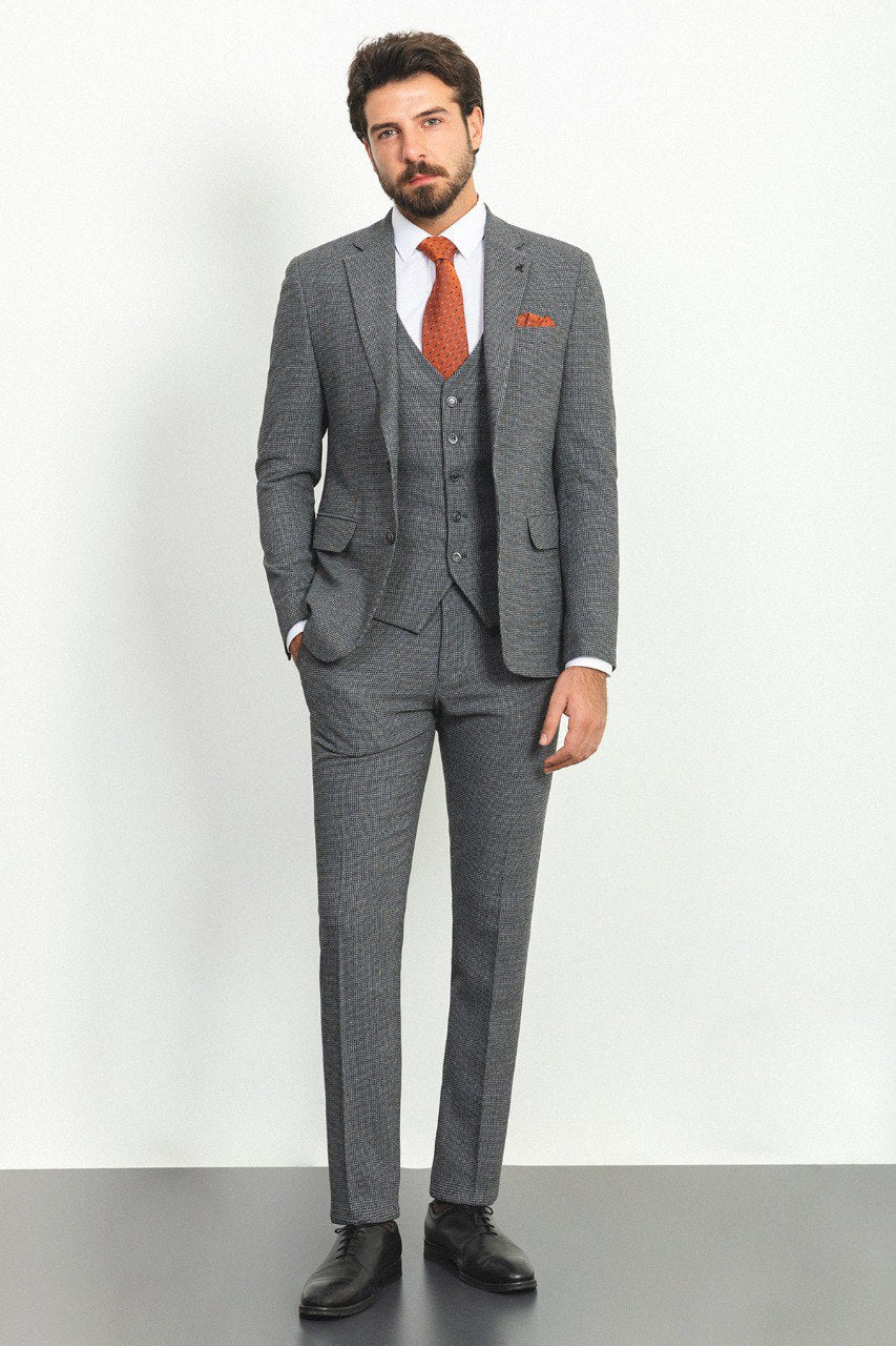 Finn Dark Gray Suit