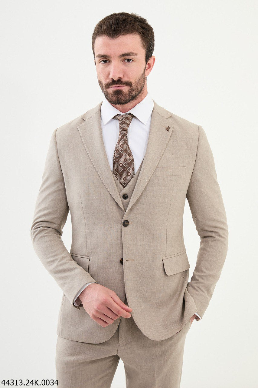 Moco Beige Suit