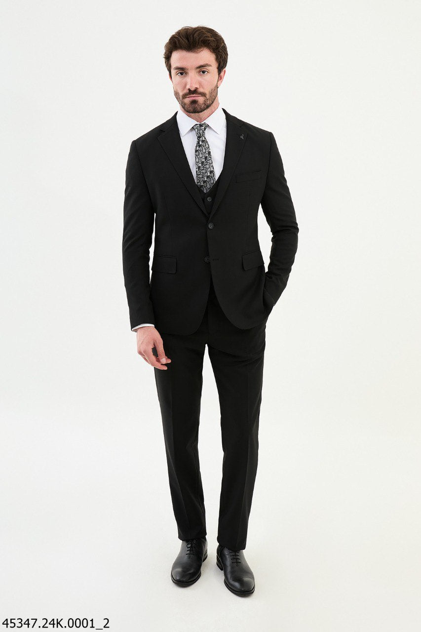 Barren Black Suit