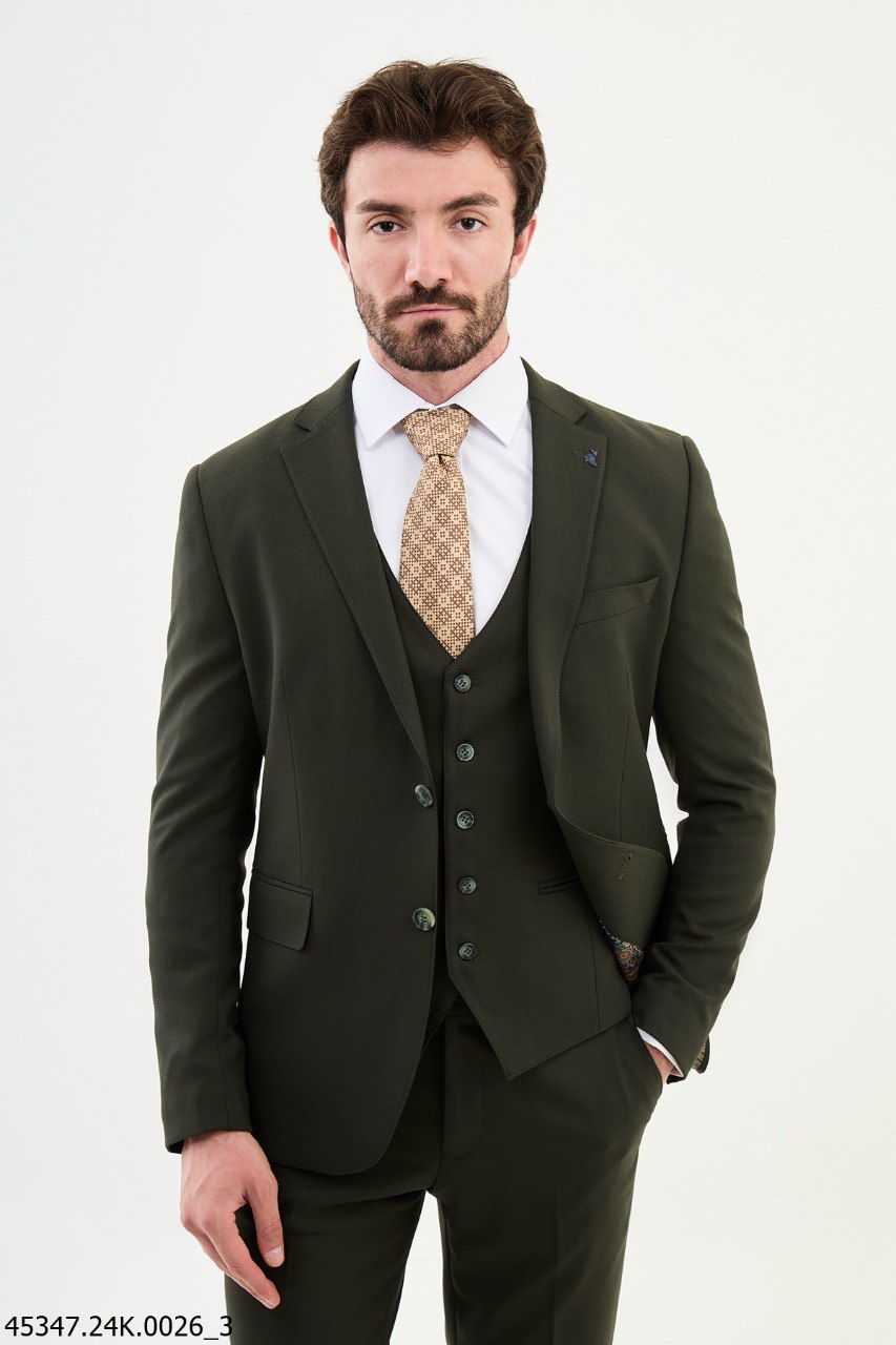 Barren Khaki Suit