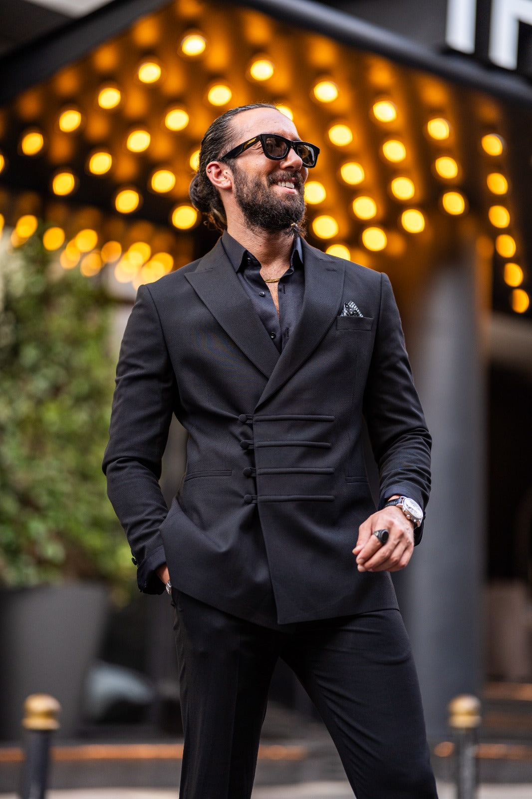 Romil Black Slim Fit Suit