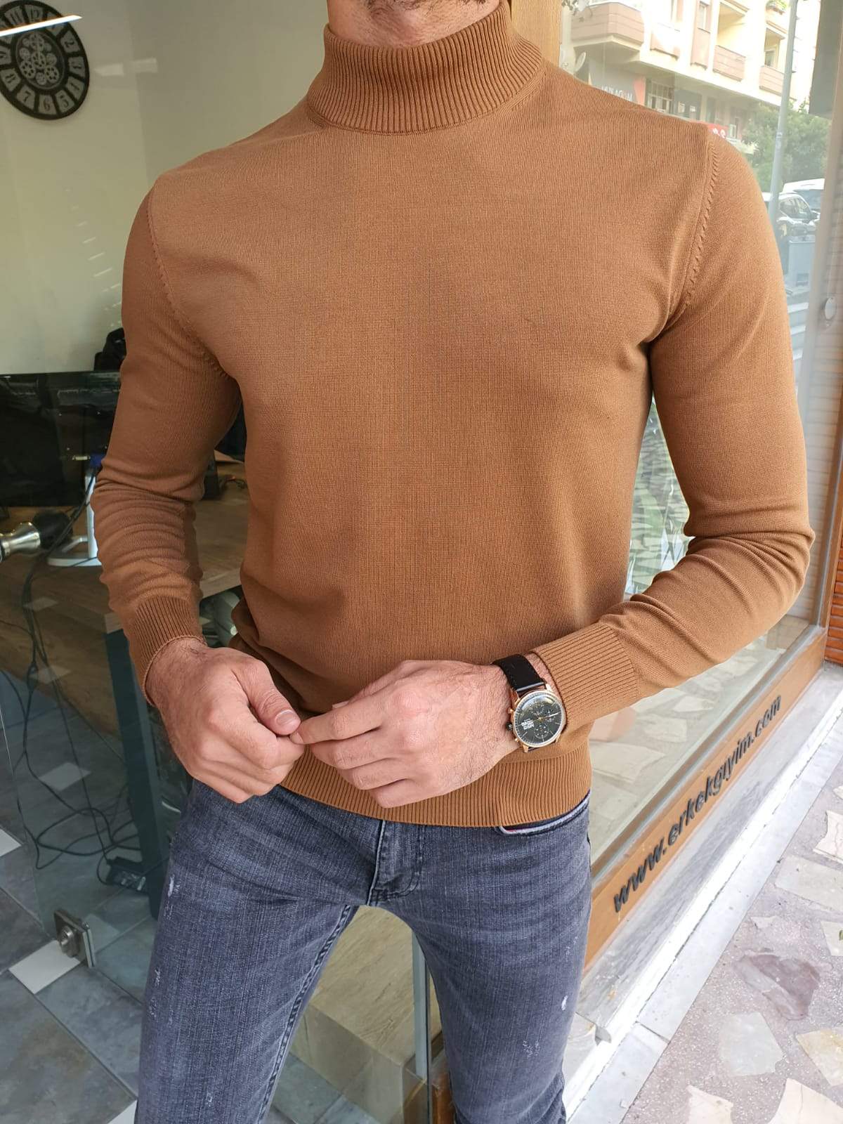 Aachen Brown Slim Fit Sweater