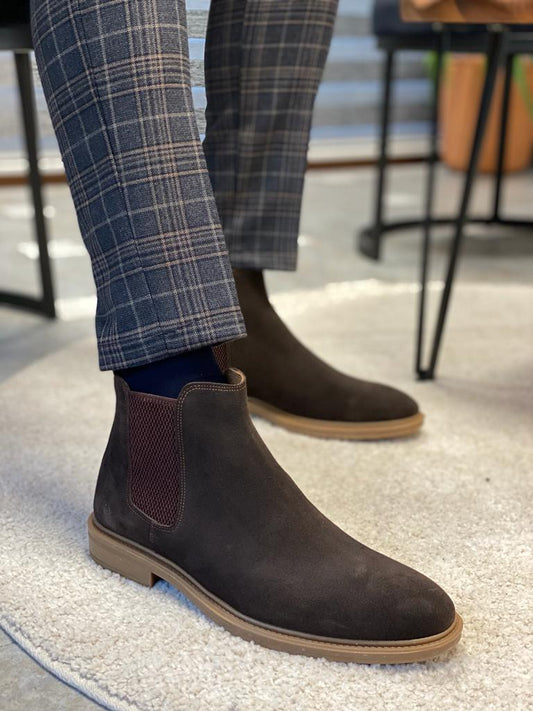 Dallas Suede Brown Chelsea Boots