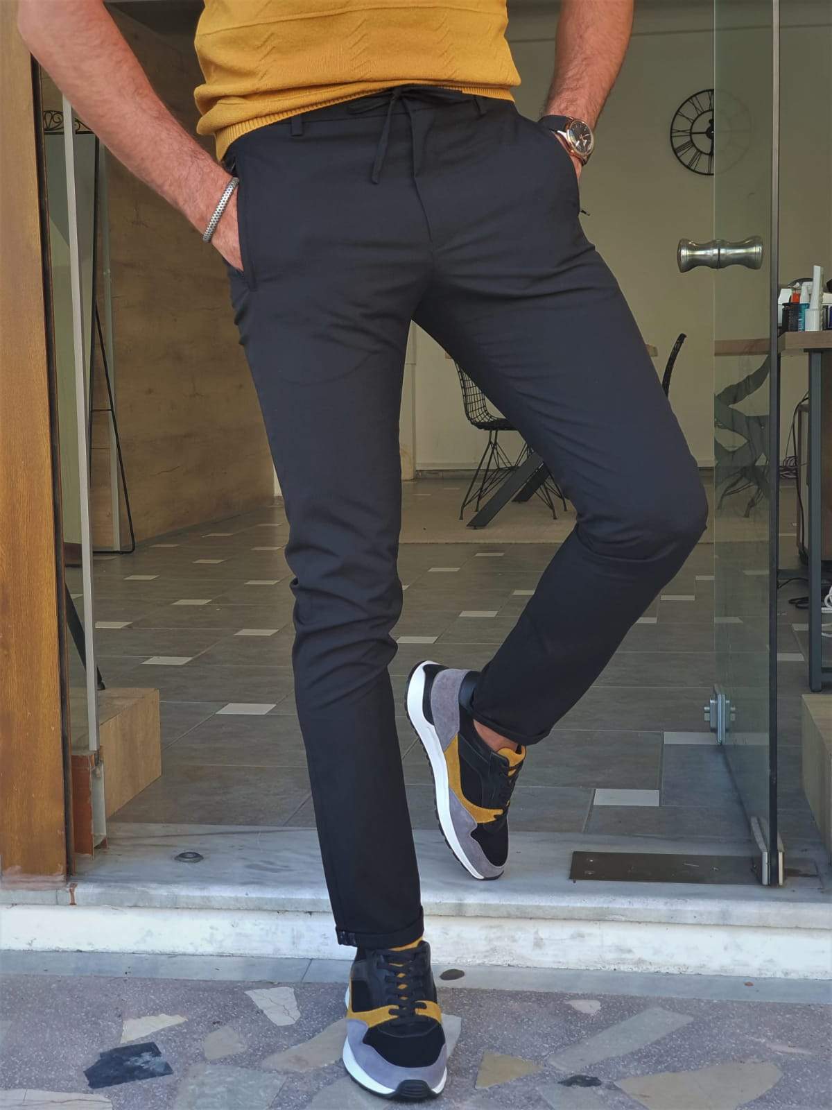 Pienza Black Slim Fit Pants