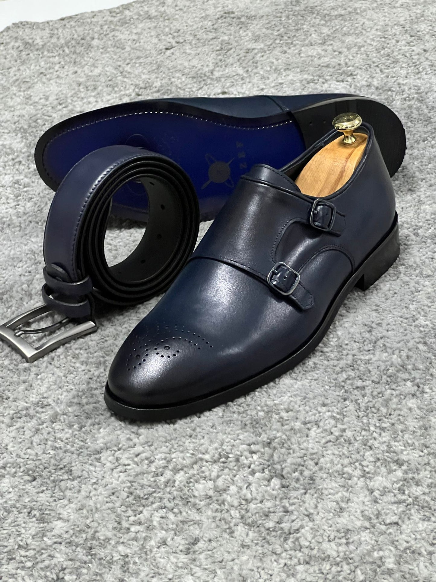 Tucson Dark Blue Classic Shoes