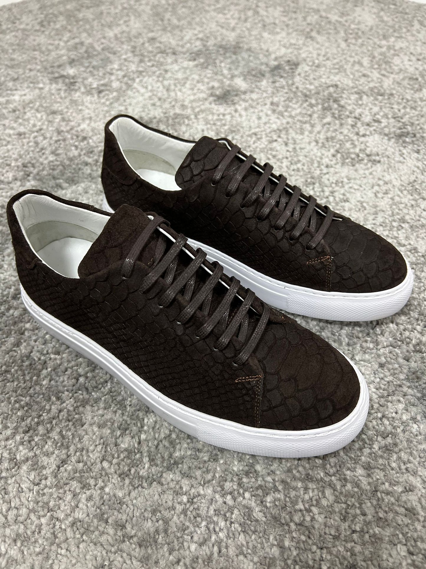 Collin Suede Brown Sneakers