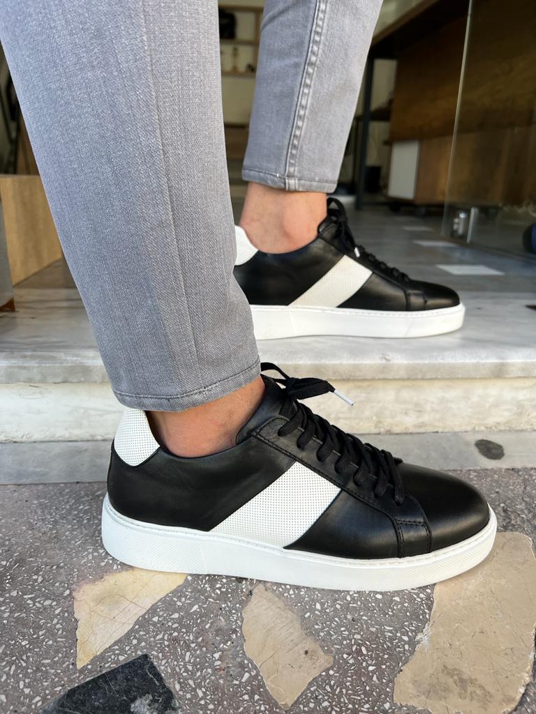 Pinara Black Sneakers