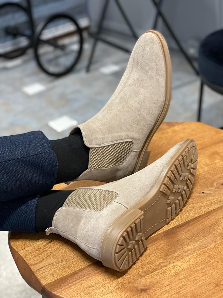 Dallas Suede Beige Chelsea Boots