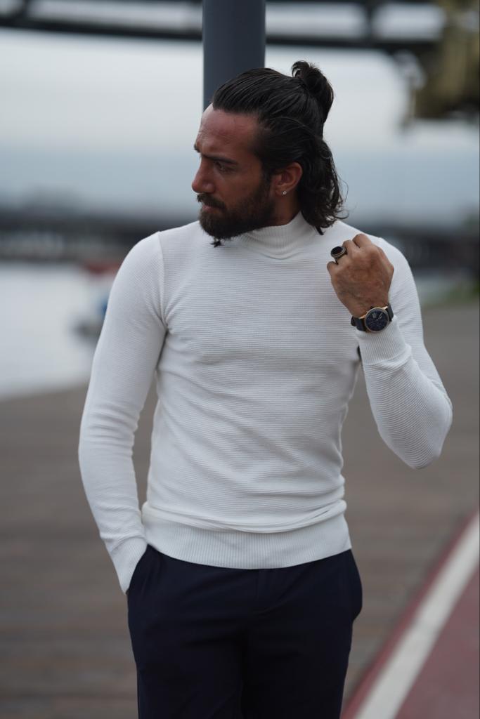 Catania White Patterned Sweater