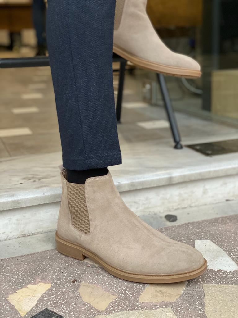 Dallas Suede Beige Chelsea Boots