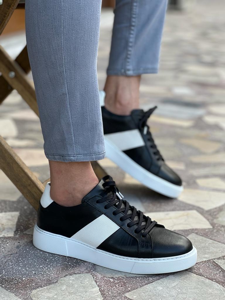 Pinara Black Sneakers