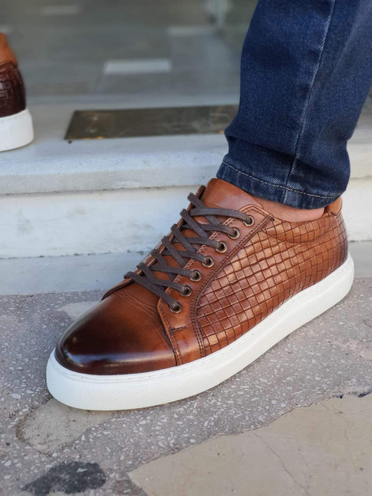 Clarra Tan Sardinelli Sneakers