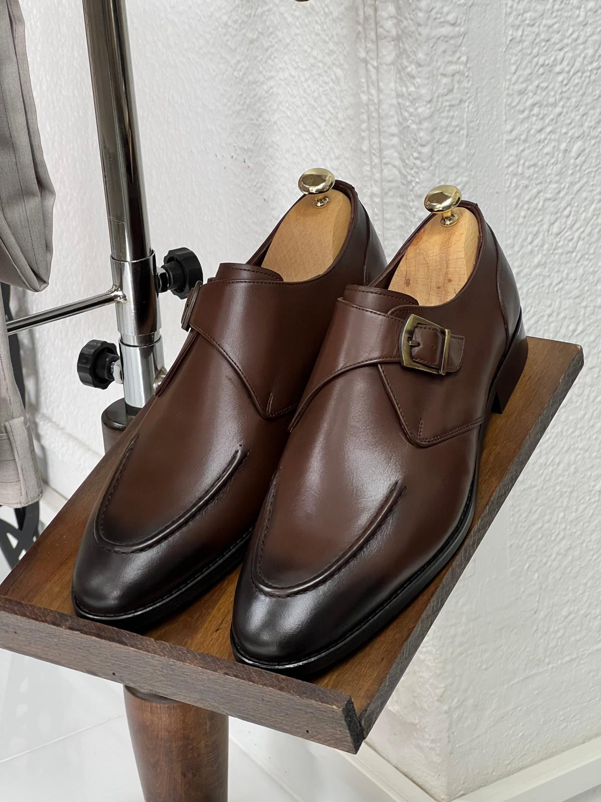 Carrara Brown Classic Shoes