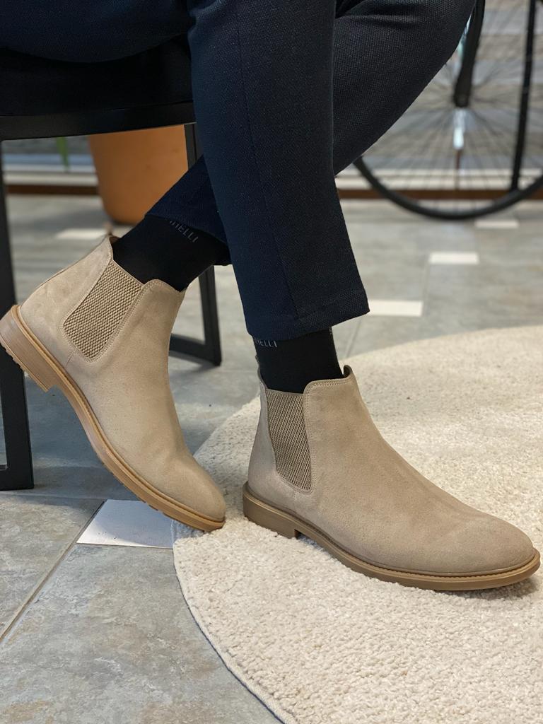 Dallas Suede Beige Chelsea Boots