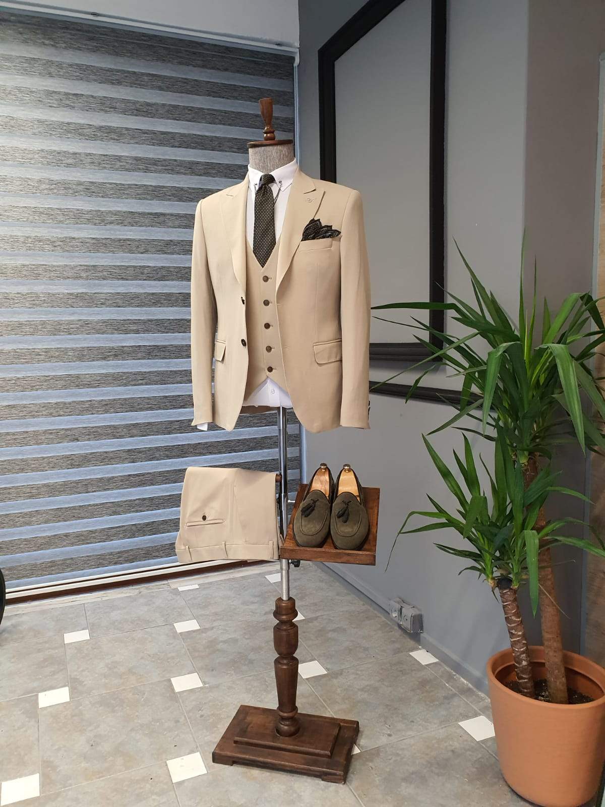 Varese Beige Slim Fit Suit